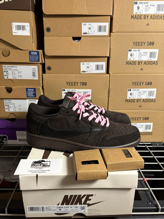 Travis Scott Jordan 1 Low Velvet Brown