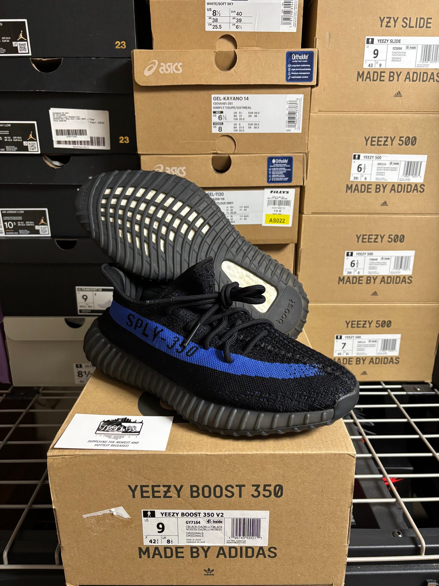 Yeezy Boost 350 Dazzling Blue